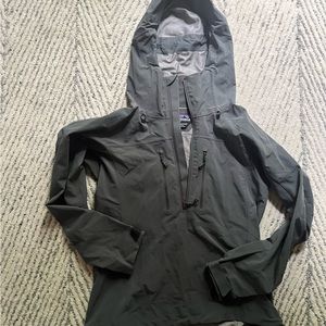 Patagonia waterproof pullover